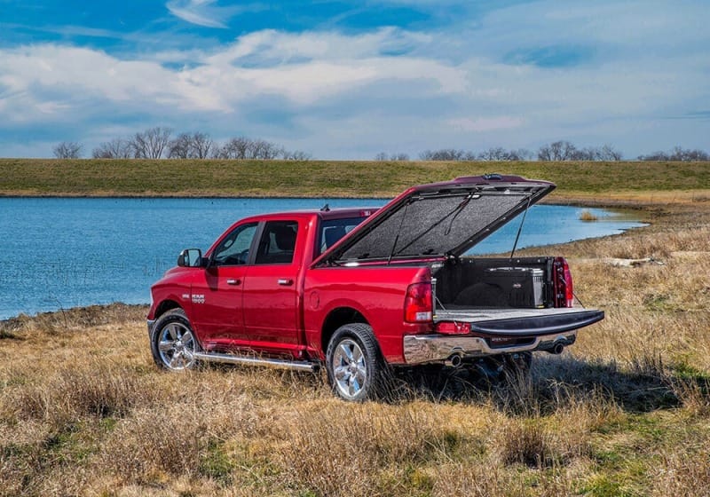UnderCover 09-18 Ram 1500 (w/o Rambox) (19 Classic) 5.7ft Elite LX Bed Cover - Brilliant Black thumbnail 7