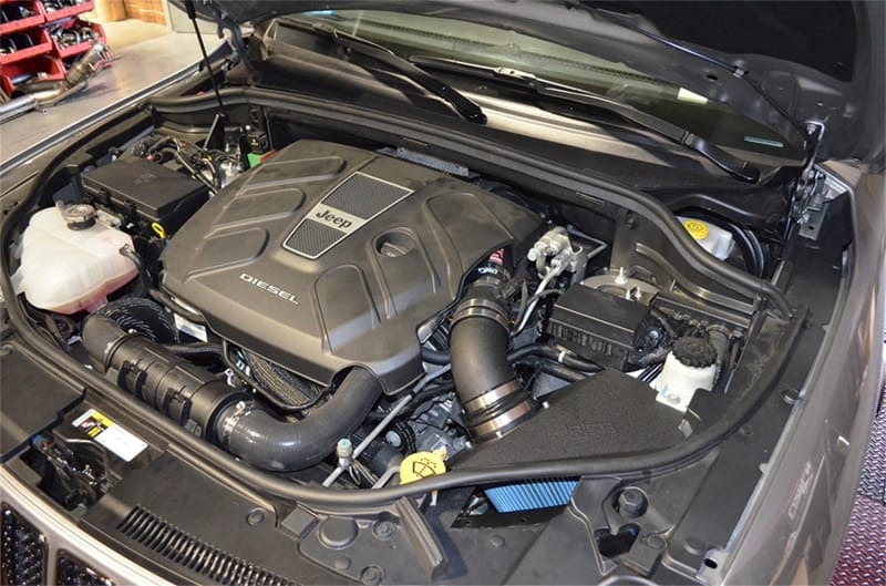 Injen 14-16 Jeep Grand Cherokee 3.0L V6 Turbo Polished Short-Ram Intake w/MR Tech and Heatshield thumbnail 3