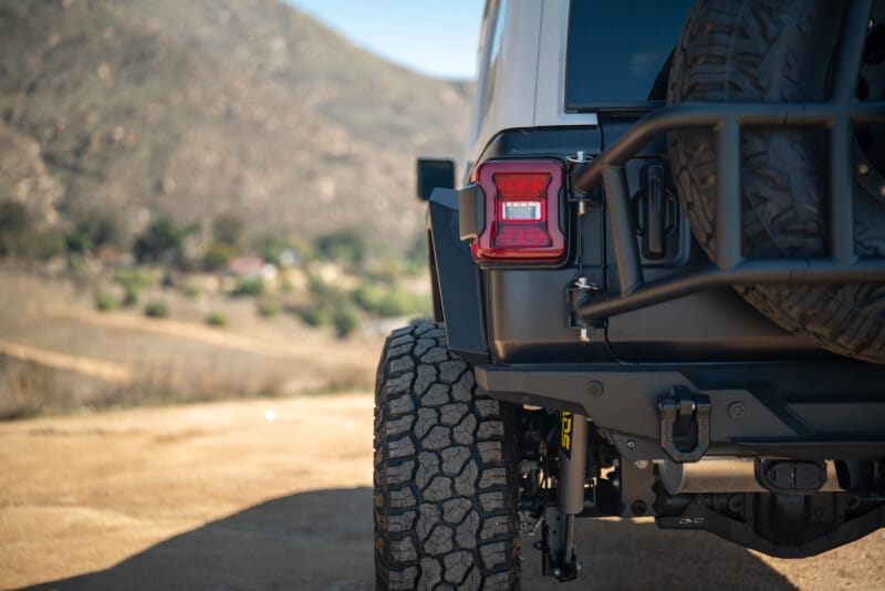 DV8 Offroad 18-25 Jeep Wrangler JL Armor Fender Flares thumbnail 2