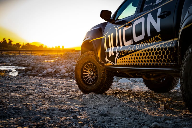ICON Recon Pro 17x8.5 5 x 4.5 0mm Offset Charcoal Wheel thumbnail 7