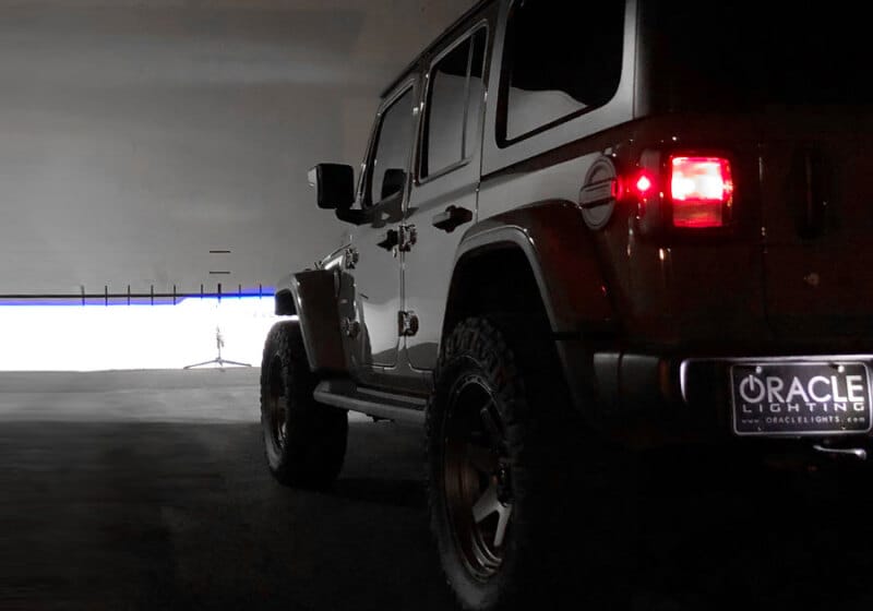Oracle Jeep JL/Gladiator JT Oculus Bi-LED Projector Headlights - Amber/White Switchback thumbnail 5