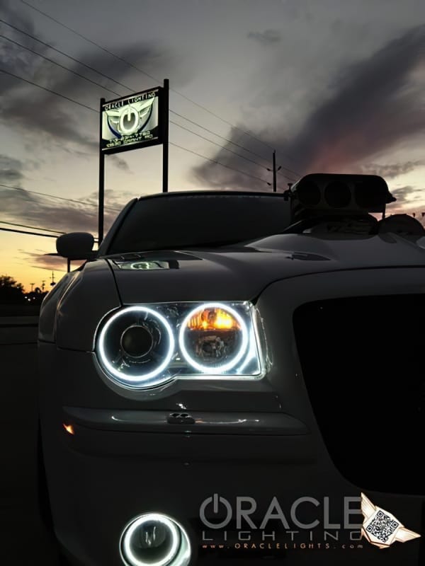 Oracle Chrysler 300C 05-10 LED Fog Halo Kit - White thumbnail 3