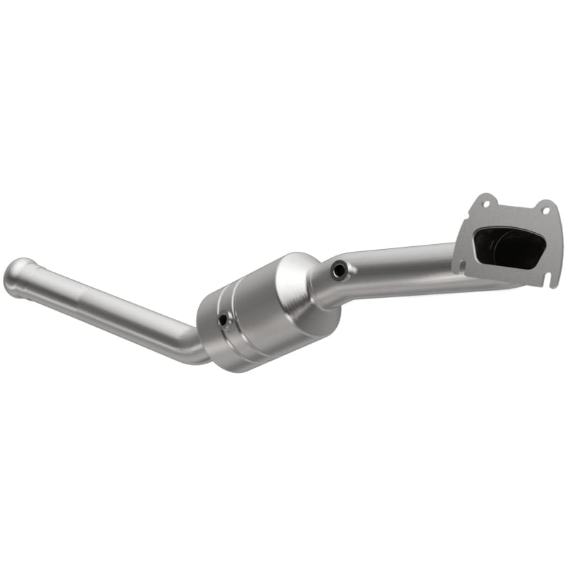 MagnaFlow Direct Fit Catalytic Converter 2011 Grand Cherokee 3.6L DS