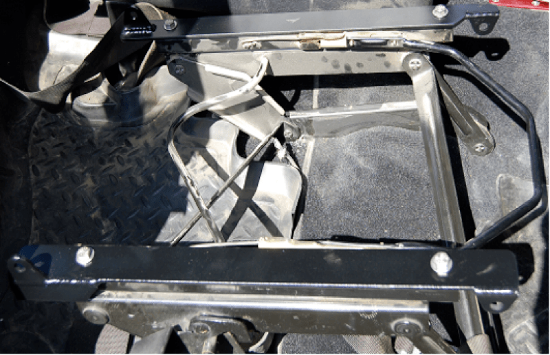 PRP Jeep CJ7/YJ Seat Adapter Mount (Passenger Side) thumbnail 2
