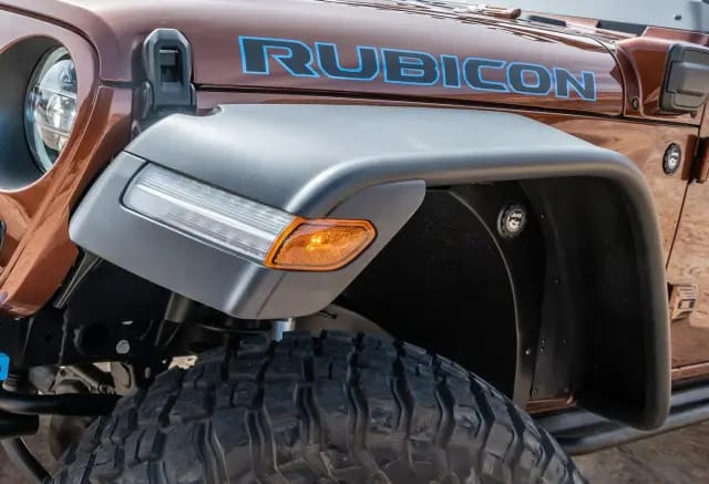 Mopar Wheel Lip Opening Molding Kit